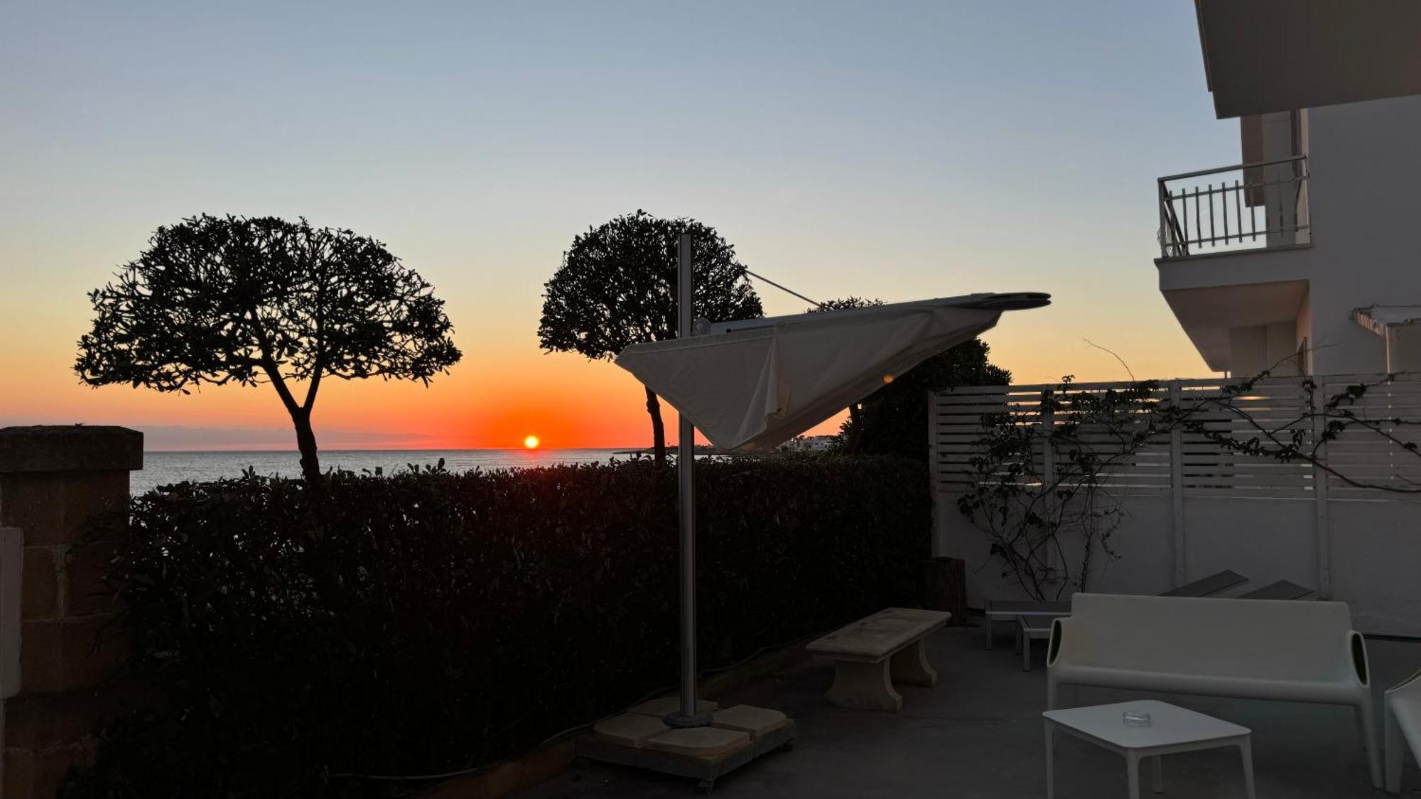 托雷苏达Sunset Bay住宿加早餐旅馆 外观 照片